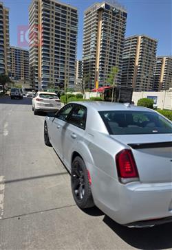 كرايسلر 300
